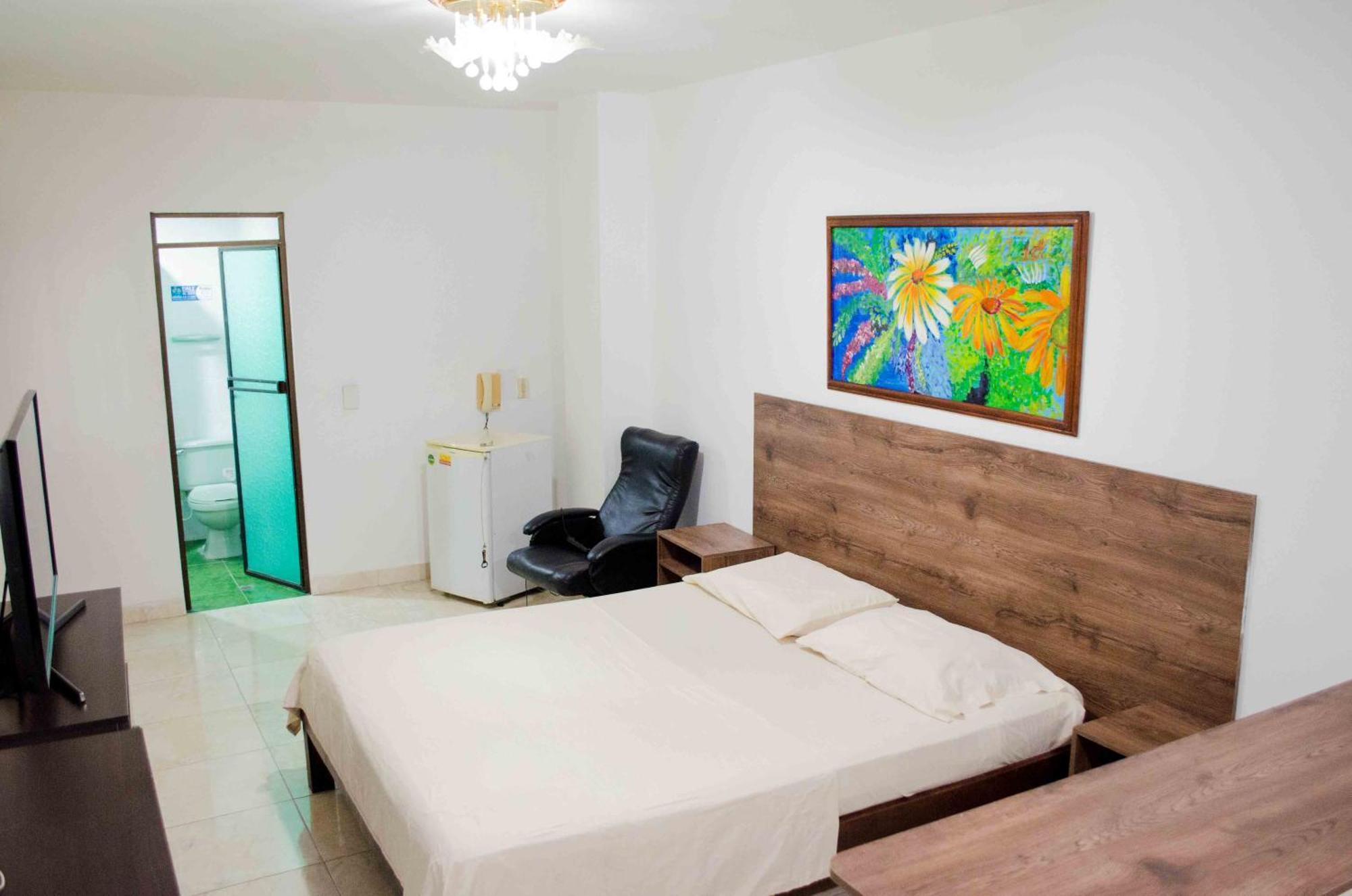 Hotel Elimar Girardot Zewnętrze zdjęcie